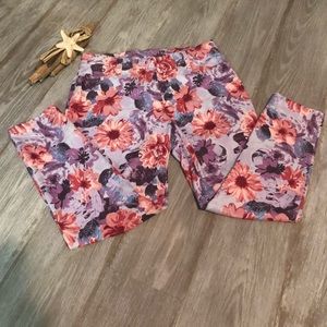 Faded Glory | Flower Knit Jeggins